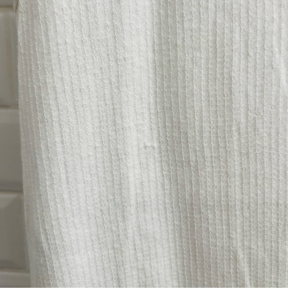 APT. 9 Women’s White Sequined Scoop Neck Tank Top - Picture 3 of 6